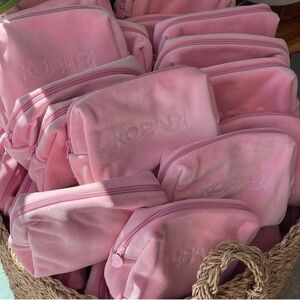 NEW Kopari exclusive travel Makeup Bag cosmetics/skin care bag, pink